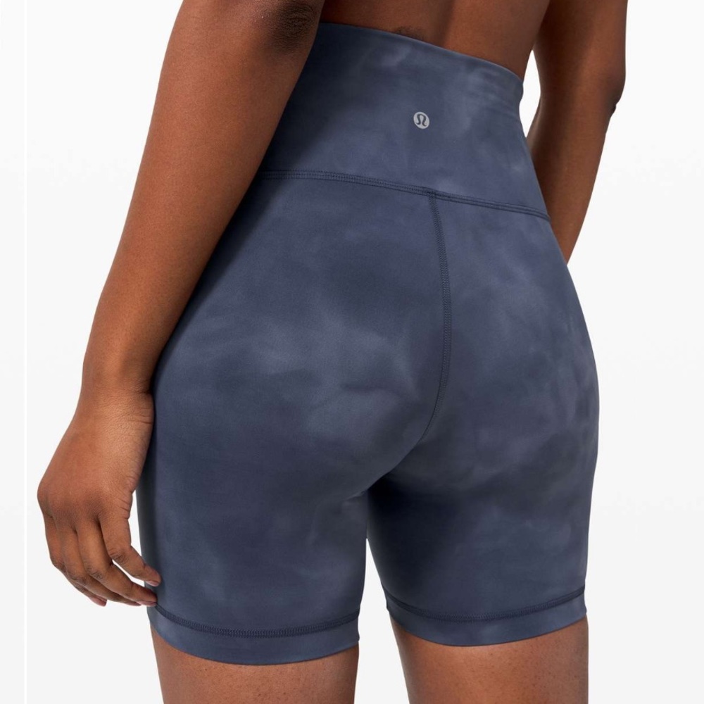 Lululemon Wunder Train High-Rise Short 6”